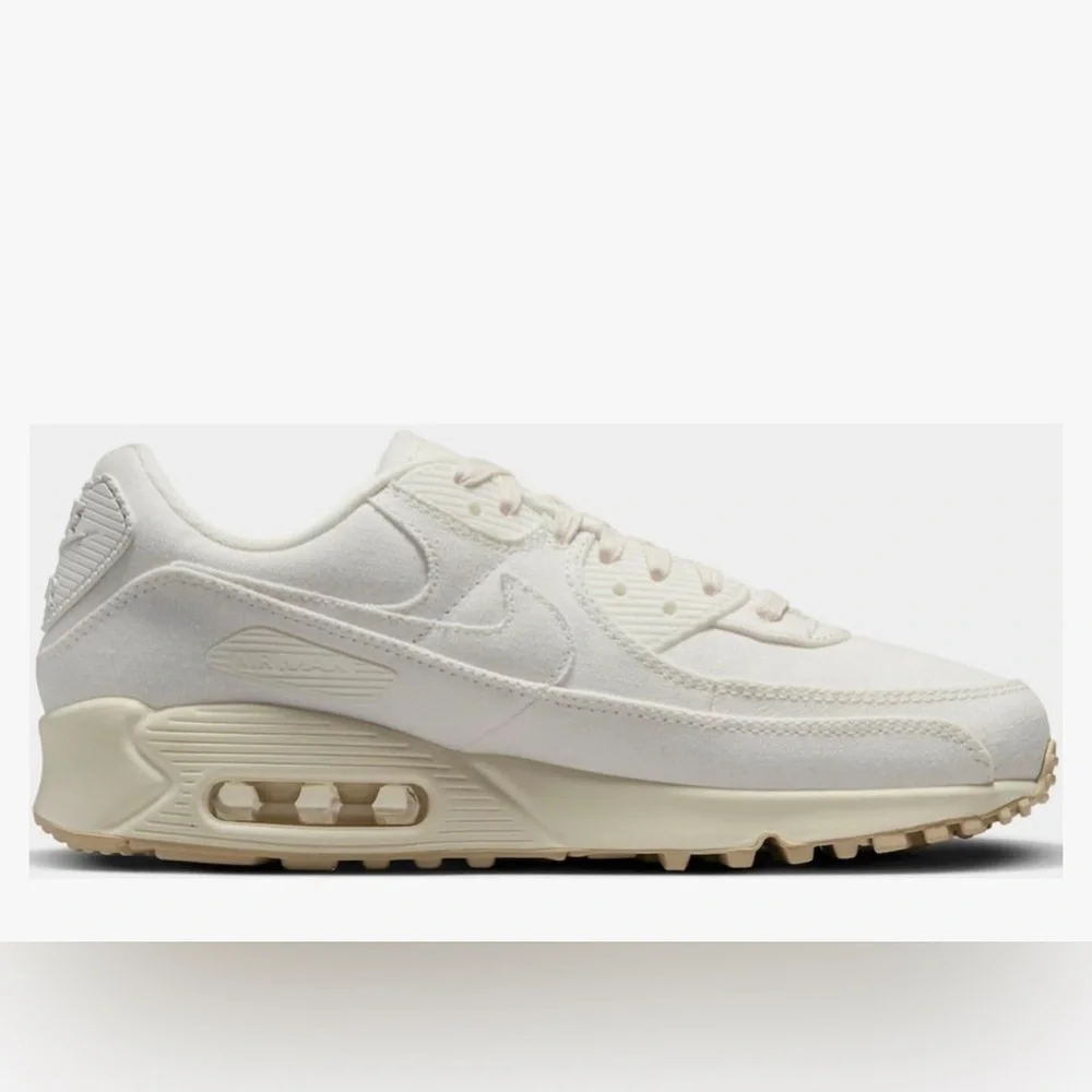 Nike Womens Size 12 Air Max 90 SE The Future Is Equal FD0867-133 Sail White Lips